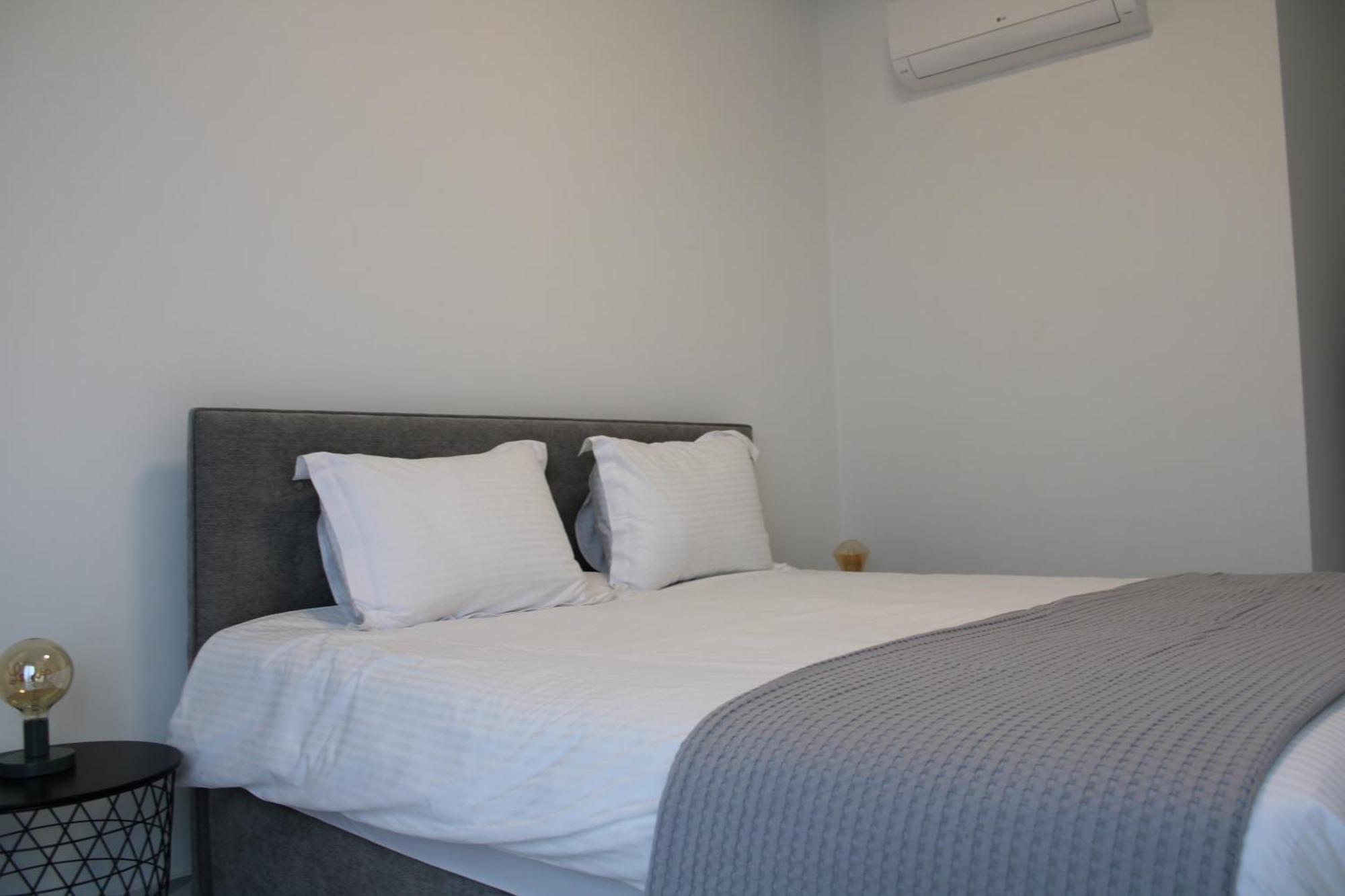 Hypnos Residence Nikosia Bagian luar foto