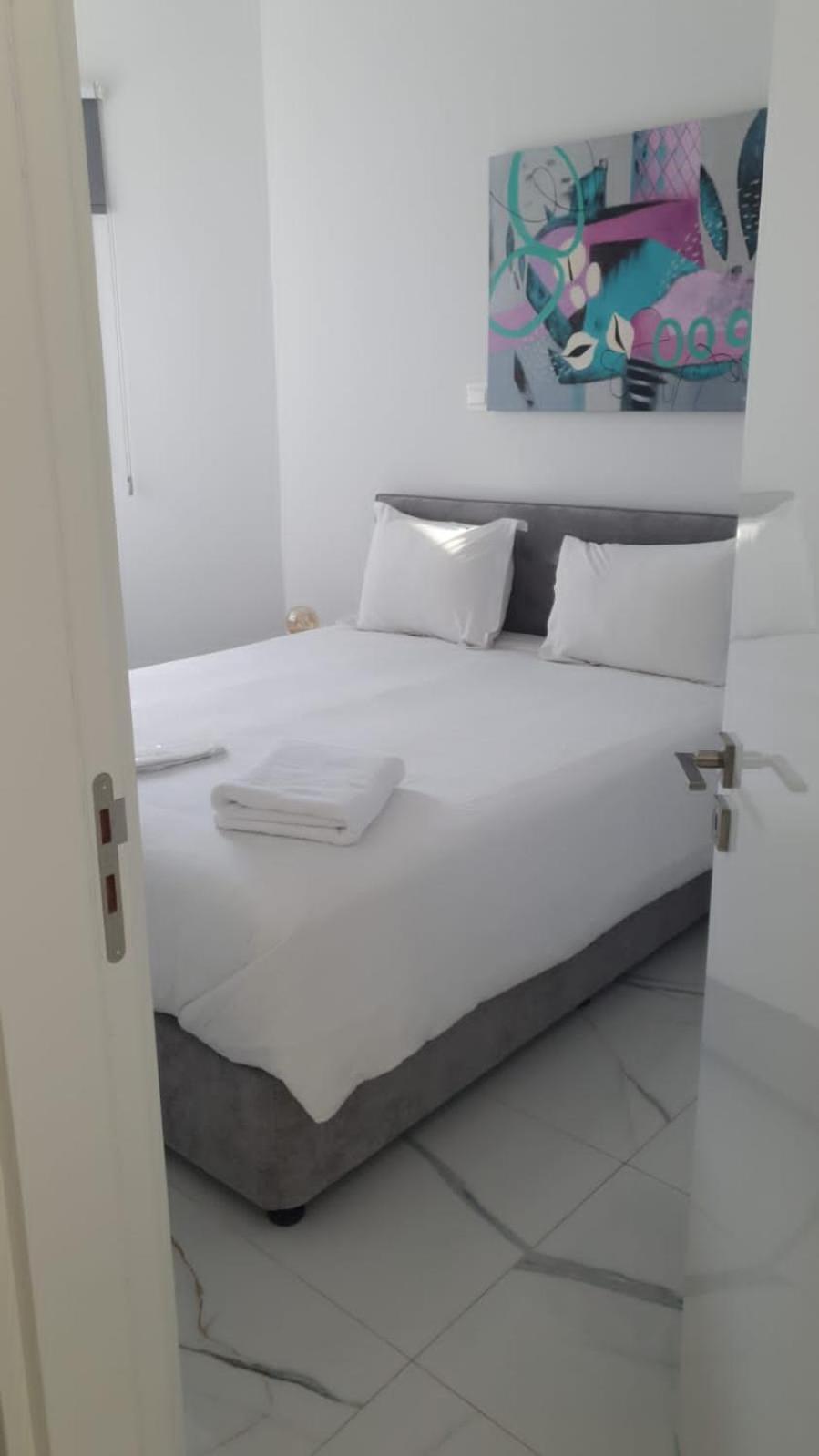 Hypnos Residence Nikosia Bagian luar foto