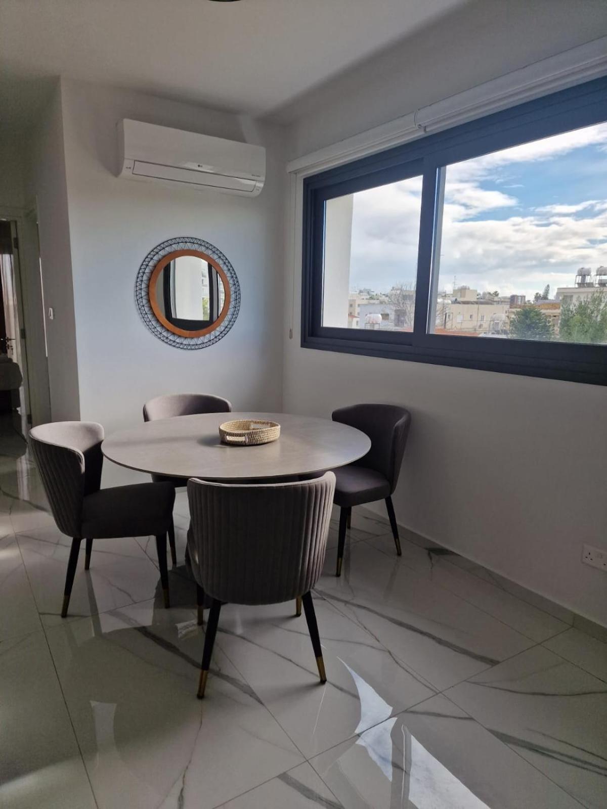 Hypnos Residence Nikosia Bagian luar foto
